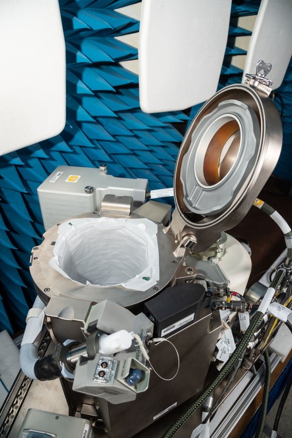 ISS_Universal_Waste_Management_System_-3.jpg