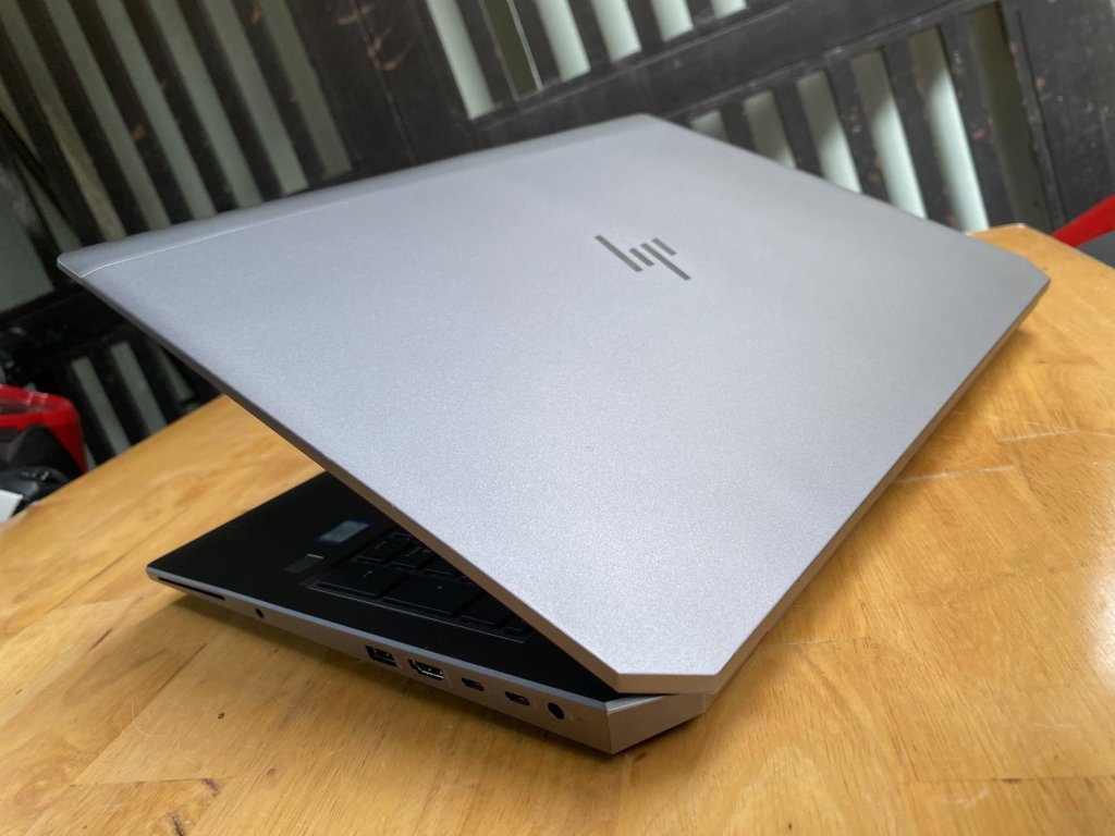 Zbook-15-G6-Core-i7-1.jpg