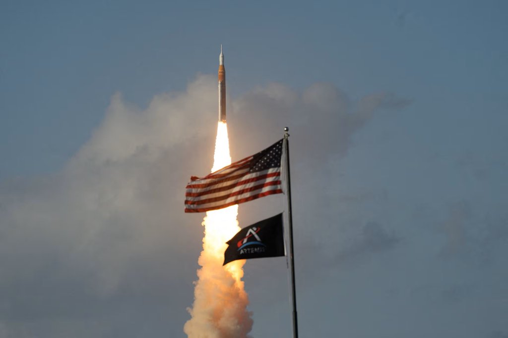 Space 2026_4_1 (4).jpg