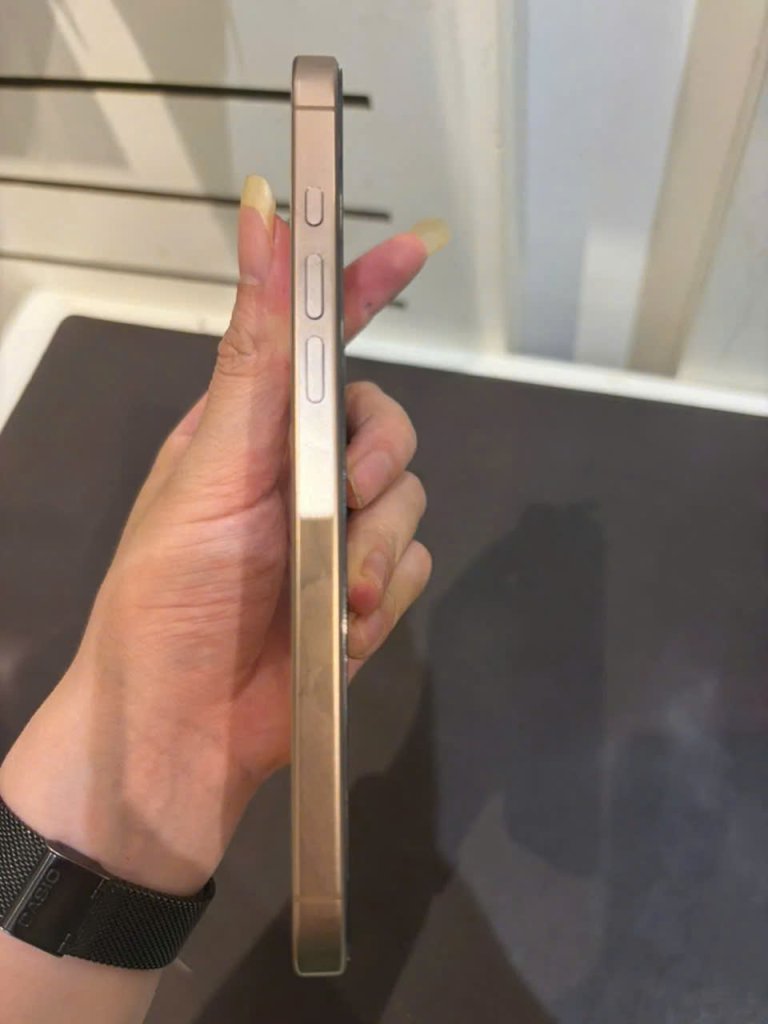 z7698321744530_3d6ca15304cf3c873937692edd9a87e5.jpg