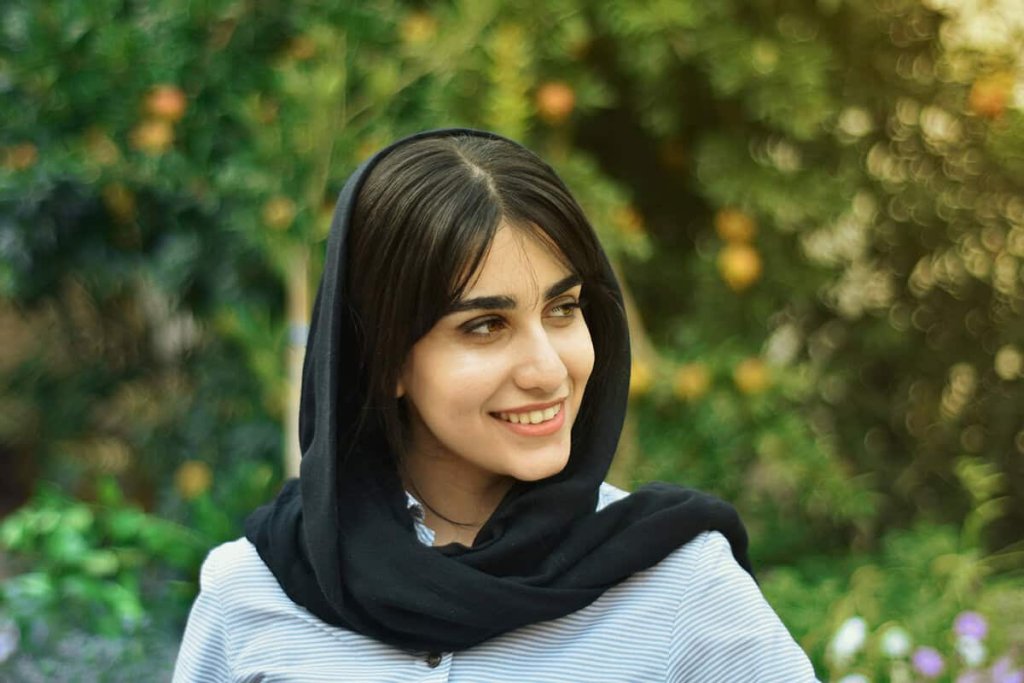 Persian-People-Appearance10.02.jpg
