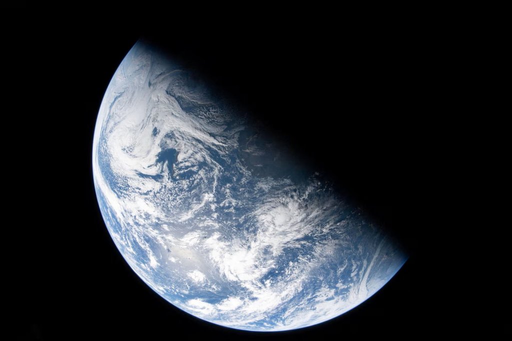 Space 2026_4_4 (4).jpg
