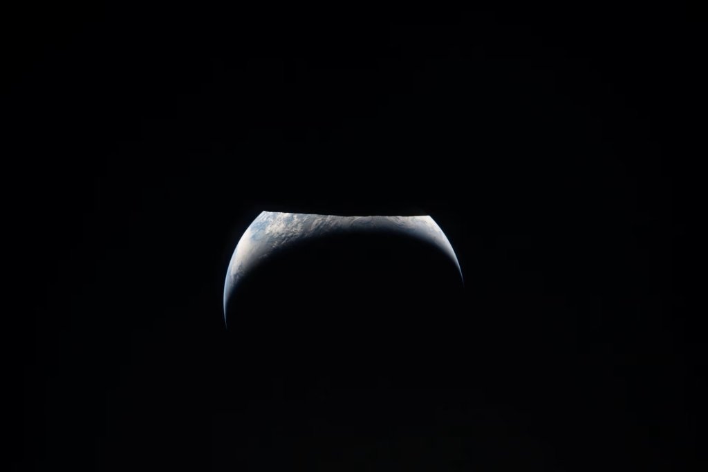 Space 2026_4_6 (8).jpg