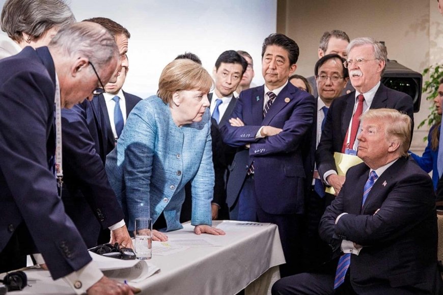 hanh-trinh-16-nam-cheo-lai-chau-au-cua-ba-merkel-qua-nhung-buc-anh_15.jpg