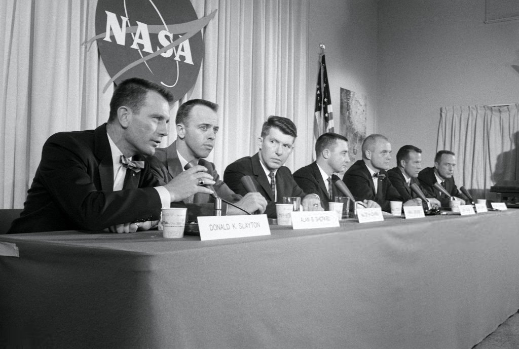 Space 1959_4_9 (3a).jpg
