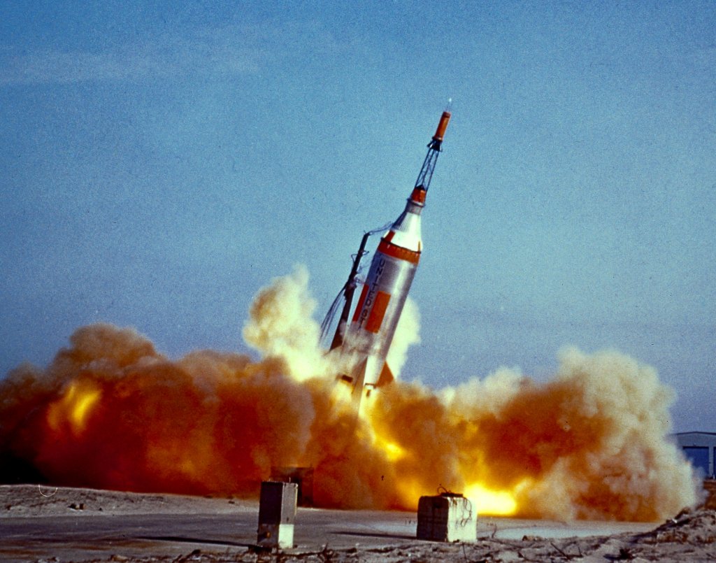 Space 1960_1_21 (2).jpg