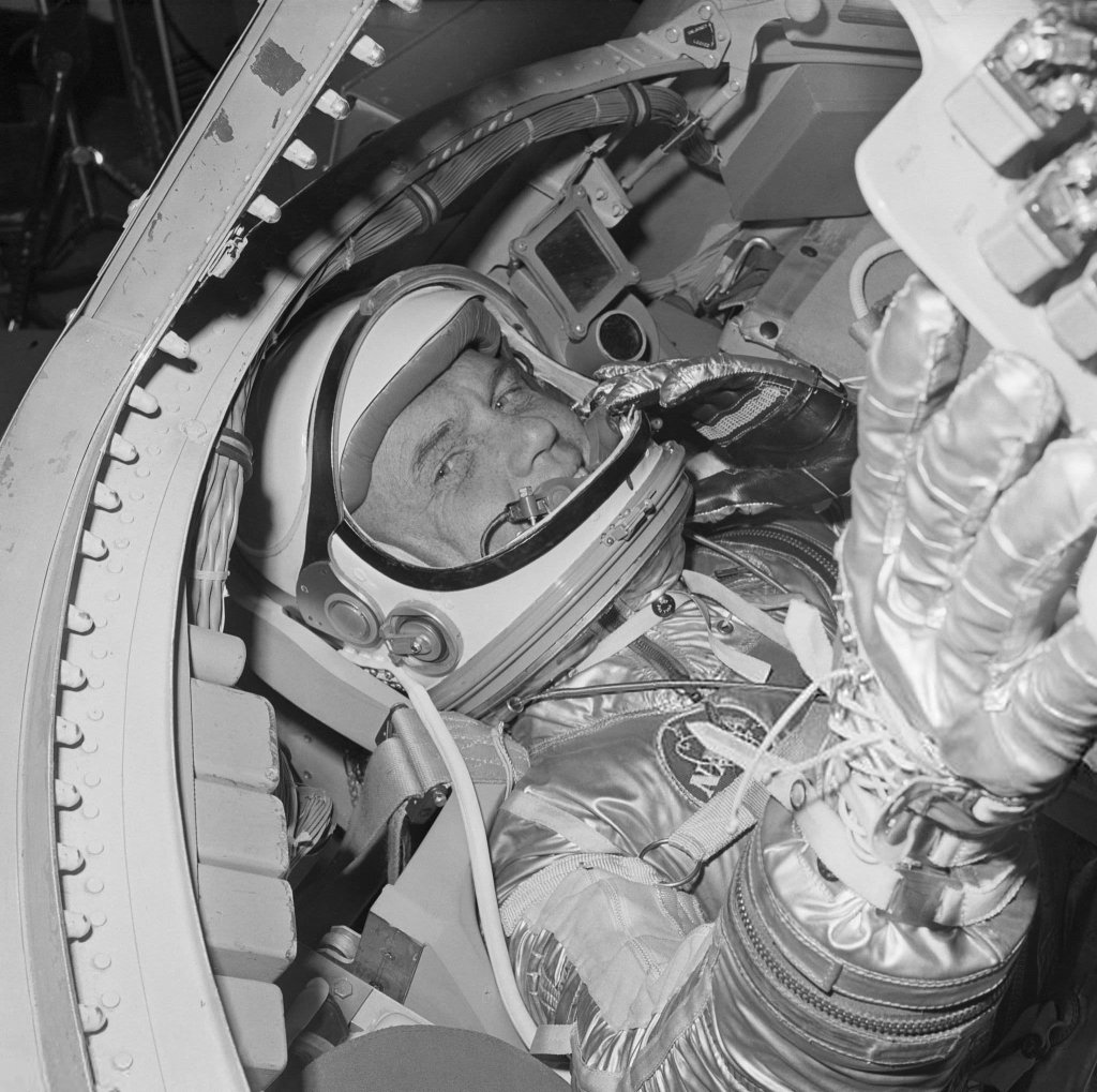 Space 1961_1_11 (1) Glenn.jpg