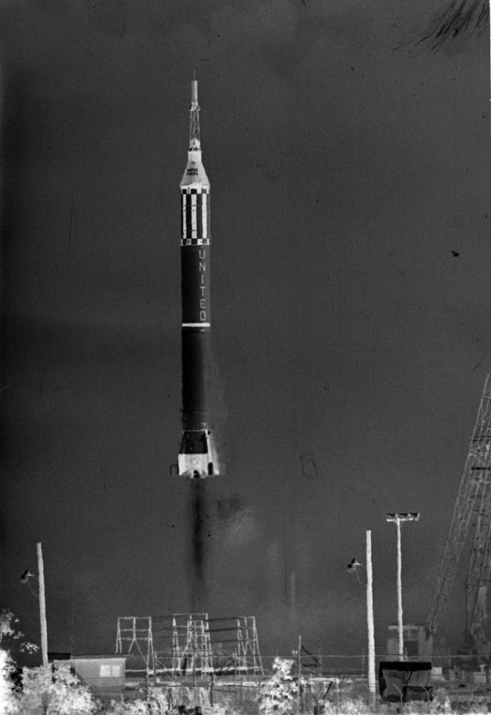Space 1961_5_5 (1) Shepard  MR-3.jpg