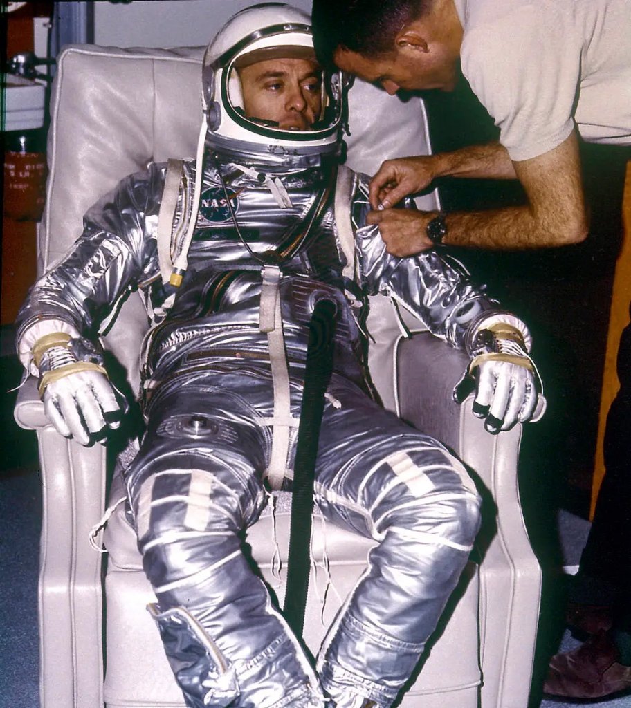 Space 1961_5_5 (19) Shepard.jpg