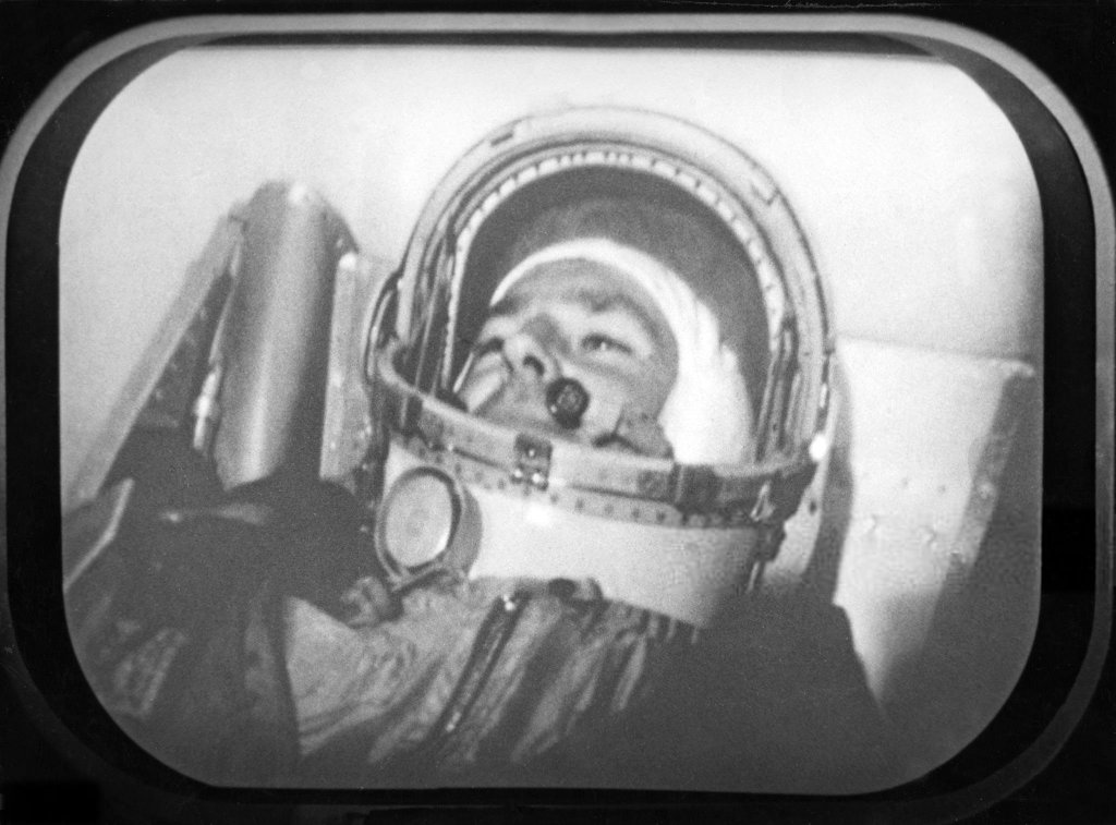 Space 1961_8_6 (3).jpg