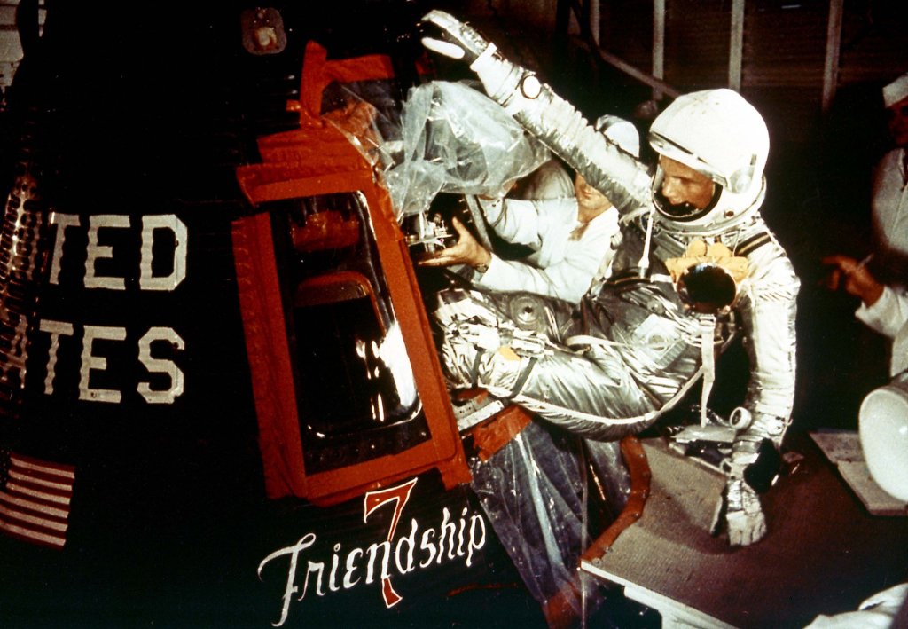 Space 1962_2_20 (17).jpg
