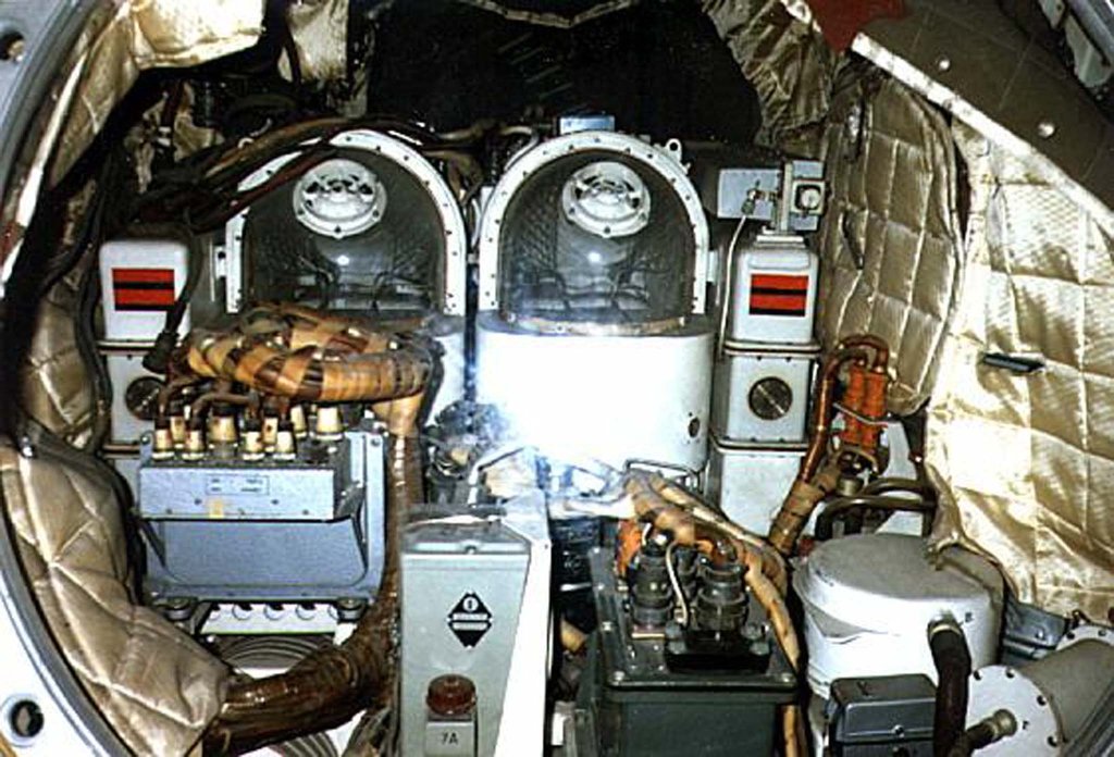 Space 1965_3_18 (3).jpg