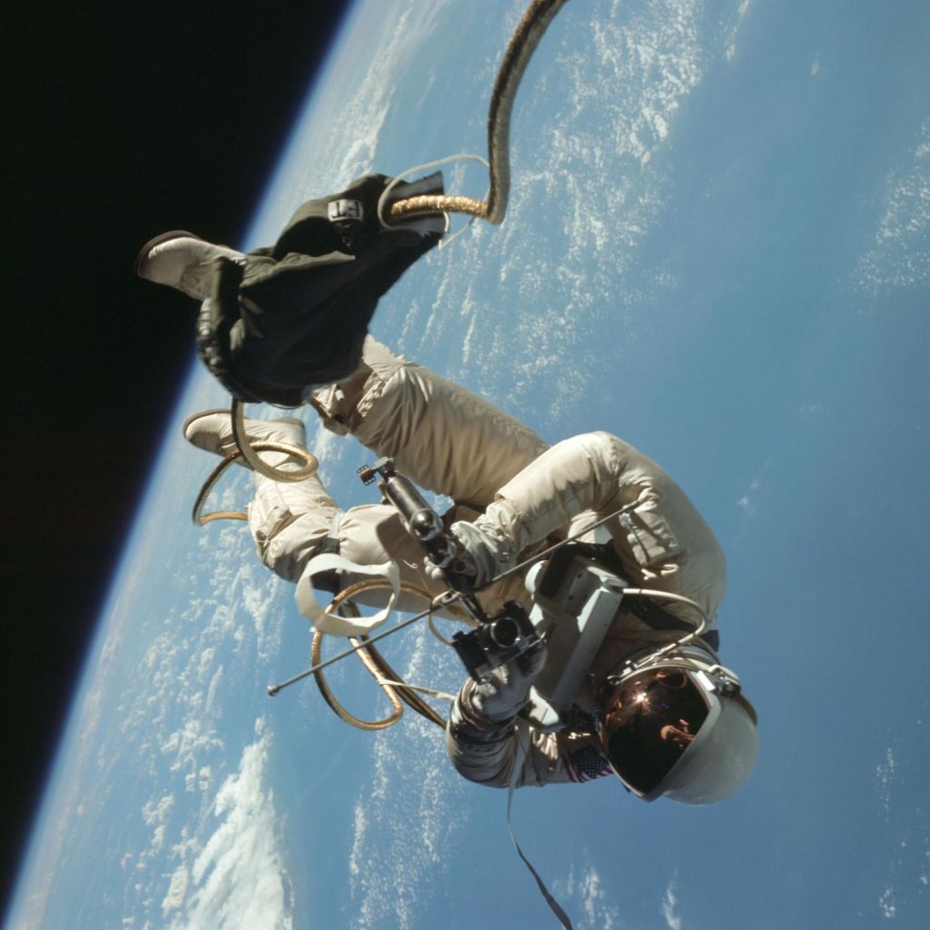 Space 1965_6_3 (15).jpg