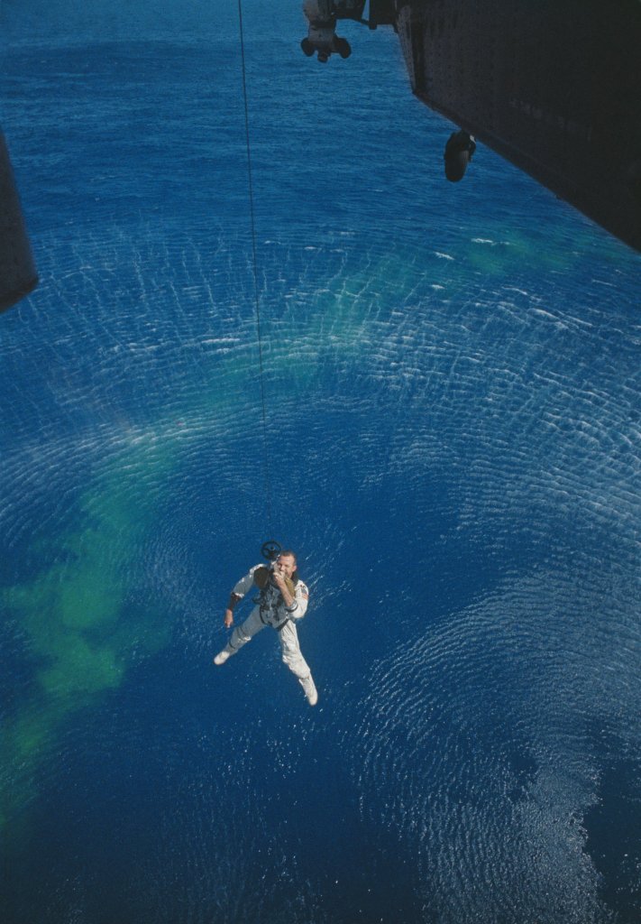 Space 1965_8_29 (6).jpg