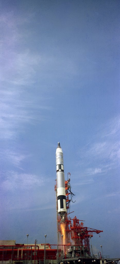 Space 1966_3_16 (3).jpg