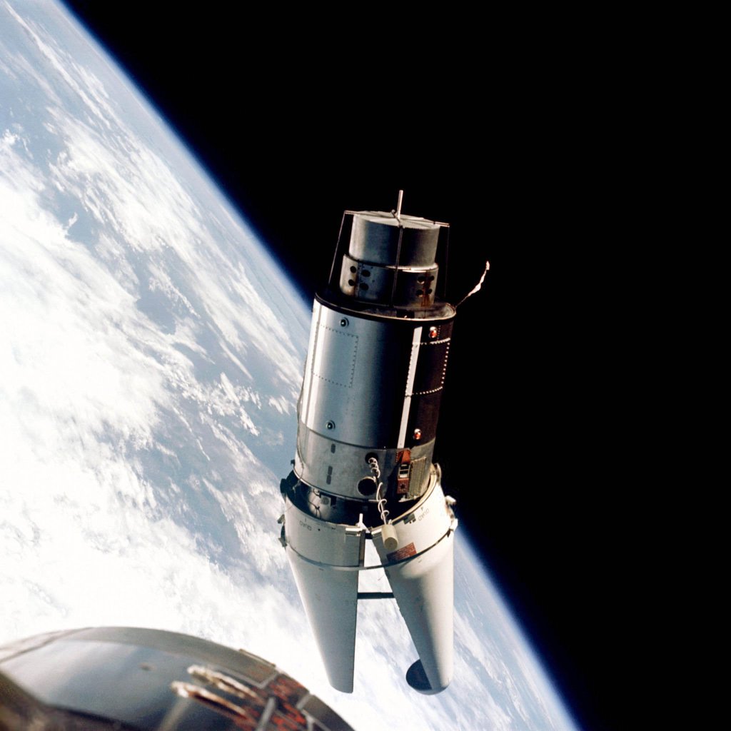 Space 1966_6_3 (10).jpg