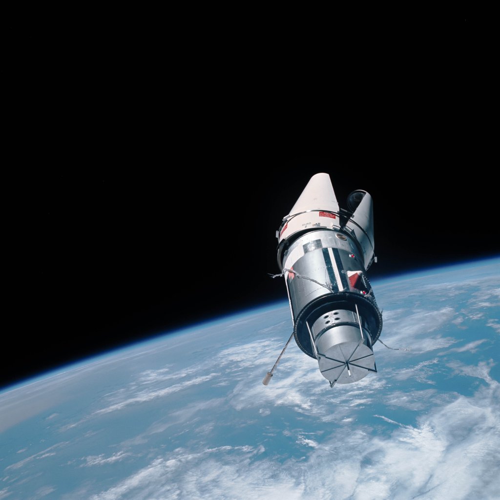 Space 1966_6_4 (1).jpg