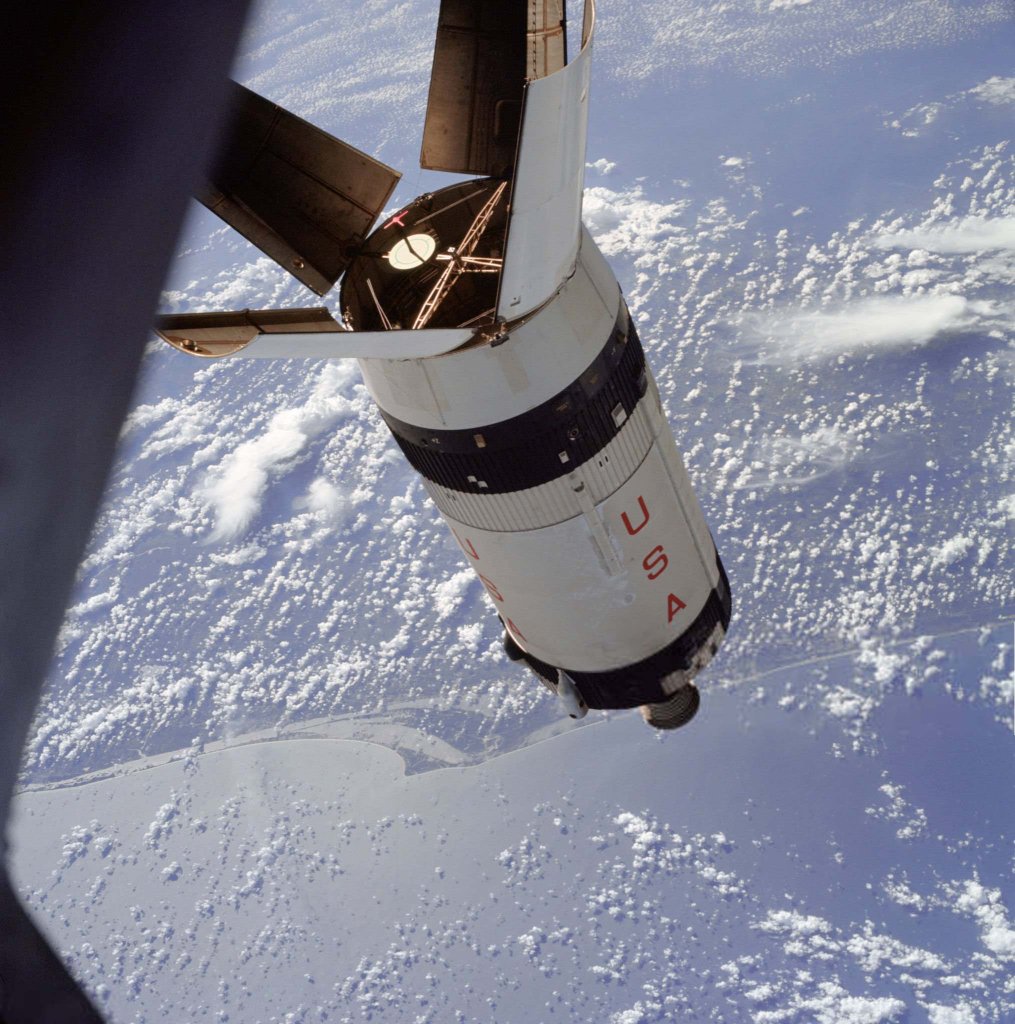 Space 1968_10_11 (15).jpg