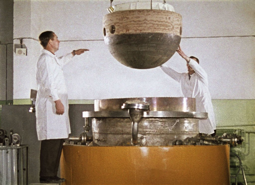 Space 1969_5_17 (3).jpg