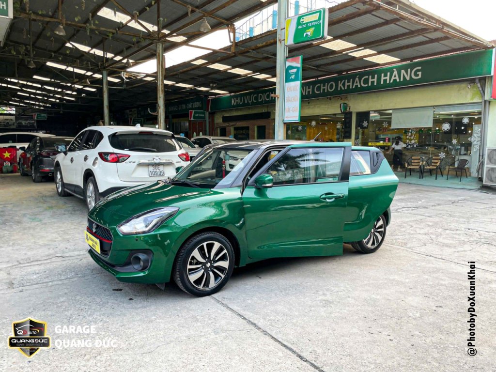 SUZUKI SWIFT -  ĐỔI MÀU TỪ XÁM SANG XANH LÁ TRỪ NÓC KHAIPHUCHOI QUANGDUCAUTO (25).jpg