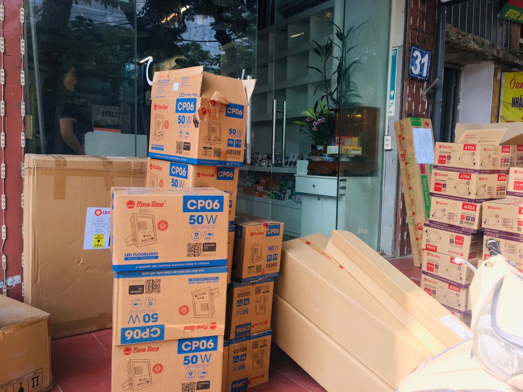 0a284eb5-7ace-44bf-aff4-d421f8693975.jpg