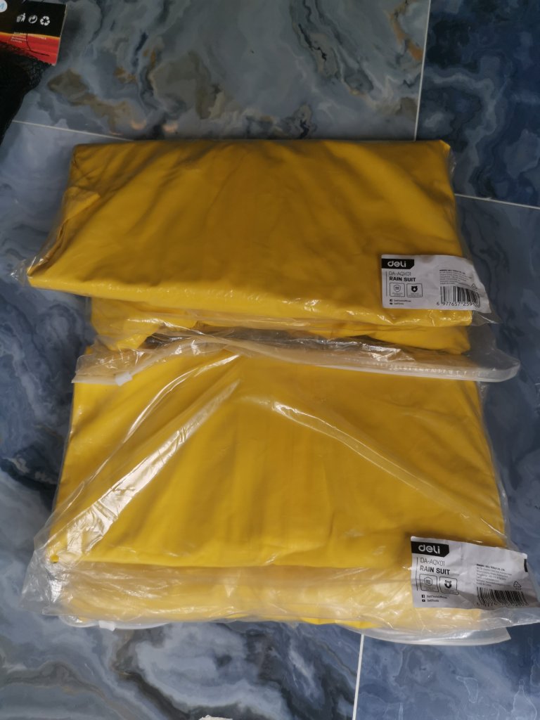 z7778150429940_124fbbd7b4a80072d2b57cf4a9f67119.jpg