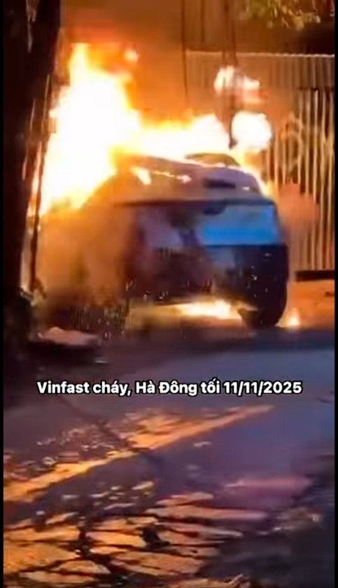 xe dien02.JPG