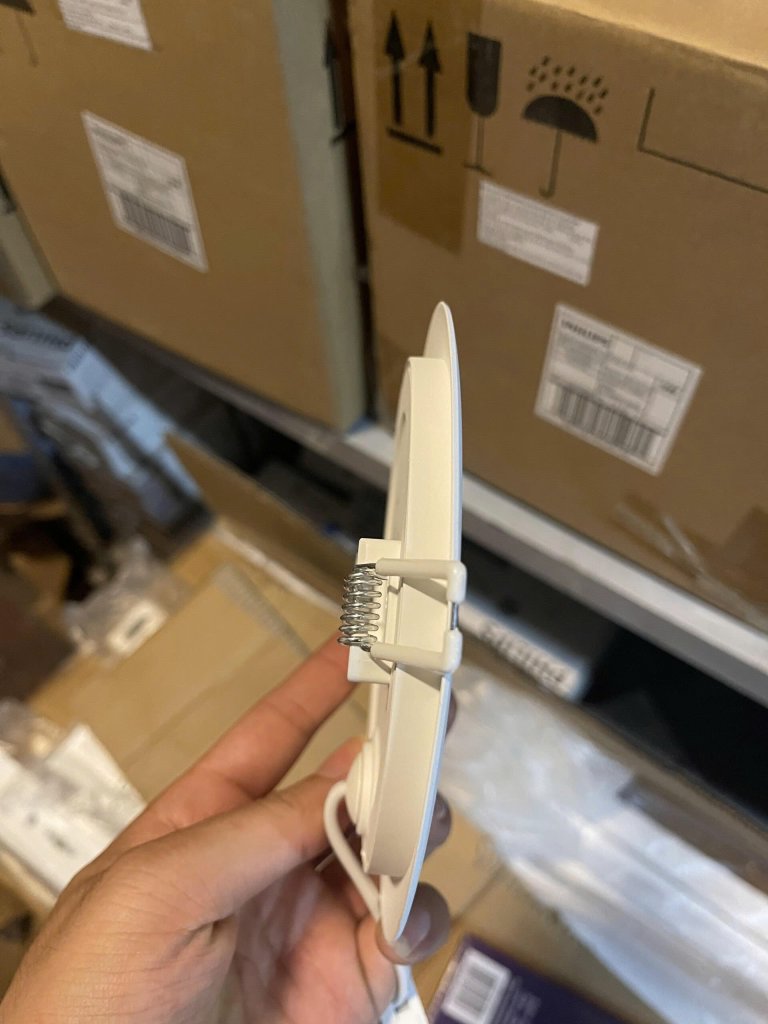 af432f03-ea61-46b8-b98c-aca2790a93a2.jpg