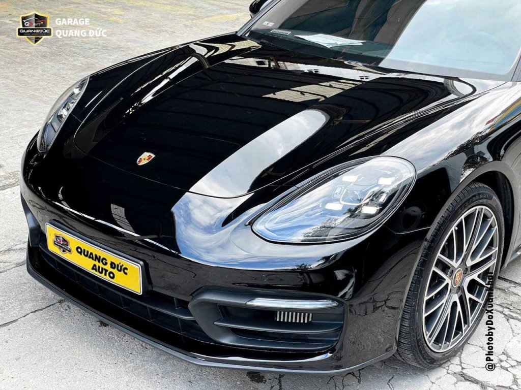 PORSCHE PANAMERA ĐEN - SƠN CẢN TRƯỚC ĐÁNH BÓNG CẢ XE (10).jpg