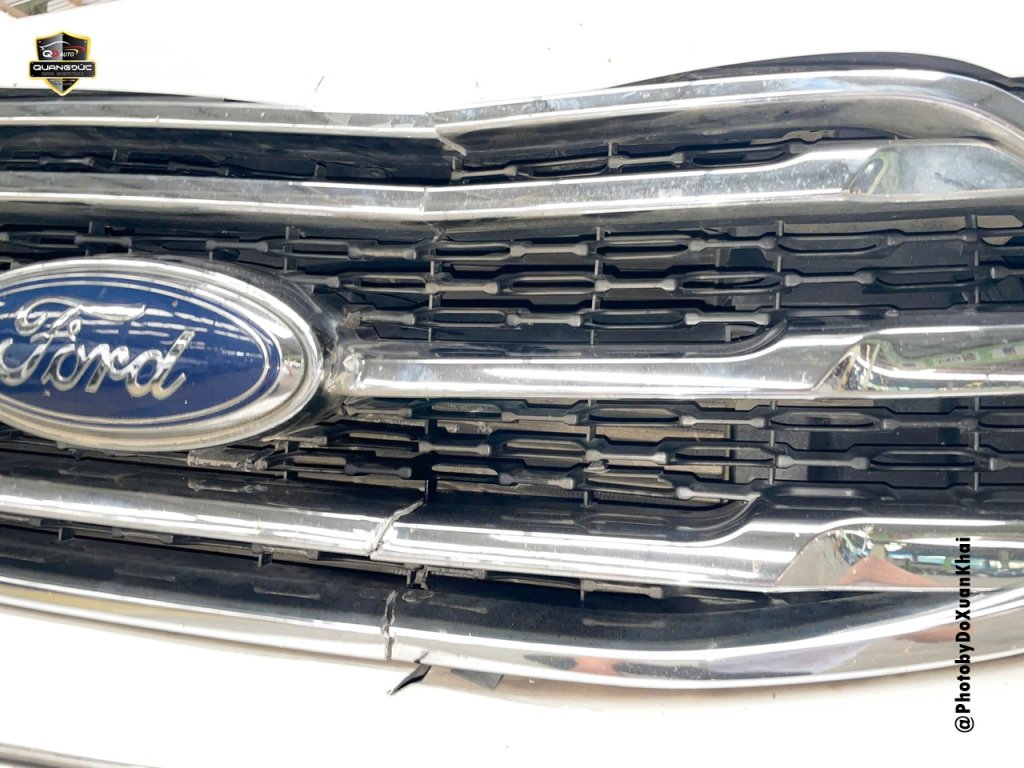 FORD EVEREST TRANG - MOP CAPO CALANG QUANGDUCAUTO Khaiphuchoi (3).jpg
