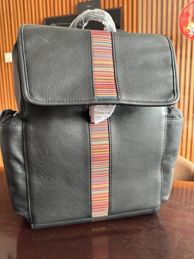 paul_smith_limited_edition_x_u_1715008915_a4d97cc6_progressive.jpg