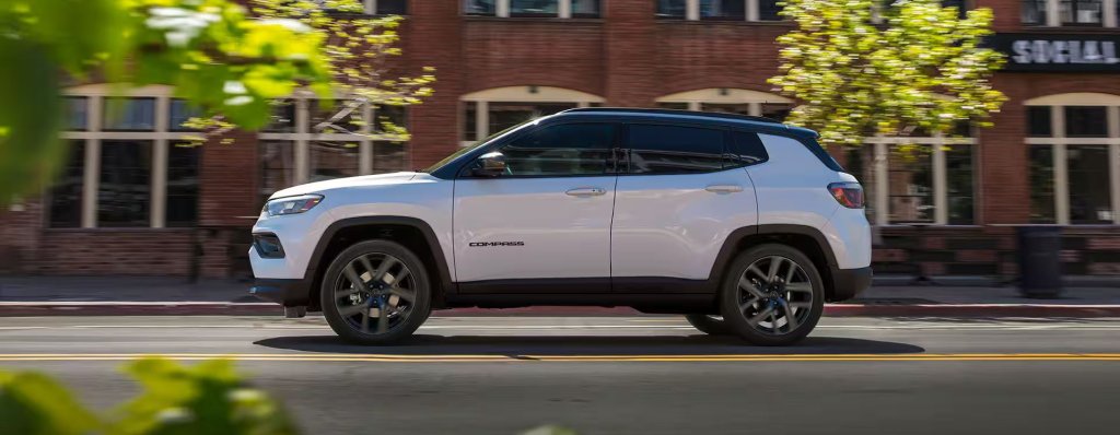 xe-00-jeep compass.JPG