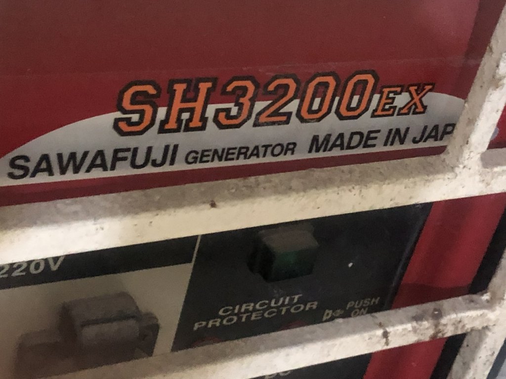 z7877942894875_29d3e3f70d64fc94d682411228ad46fd.jpg