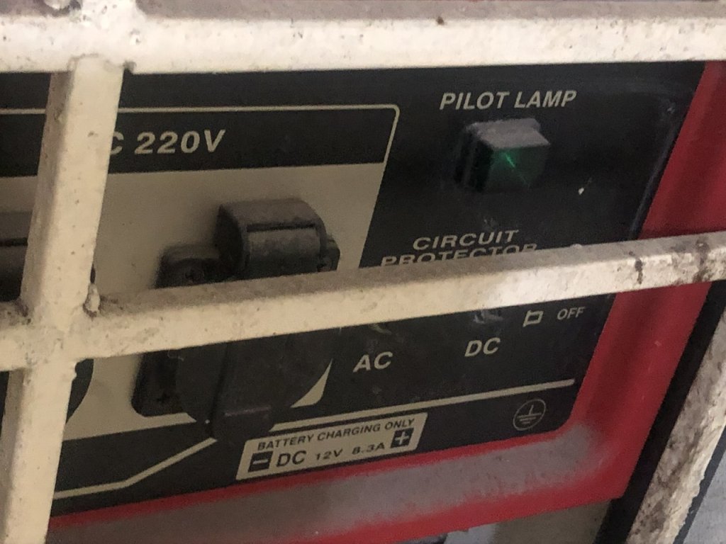 z7877942983880_8c3b1ab220772d5b3b1312377706b7ef.jpg