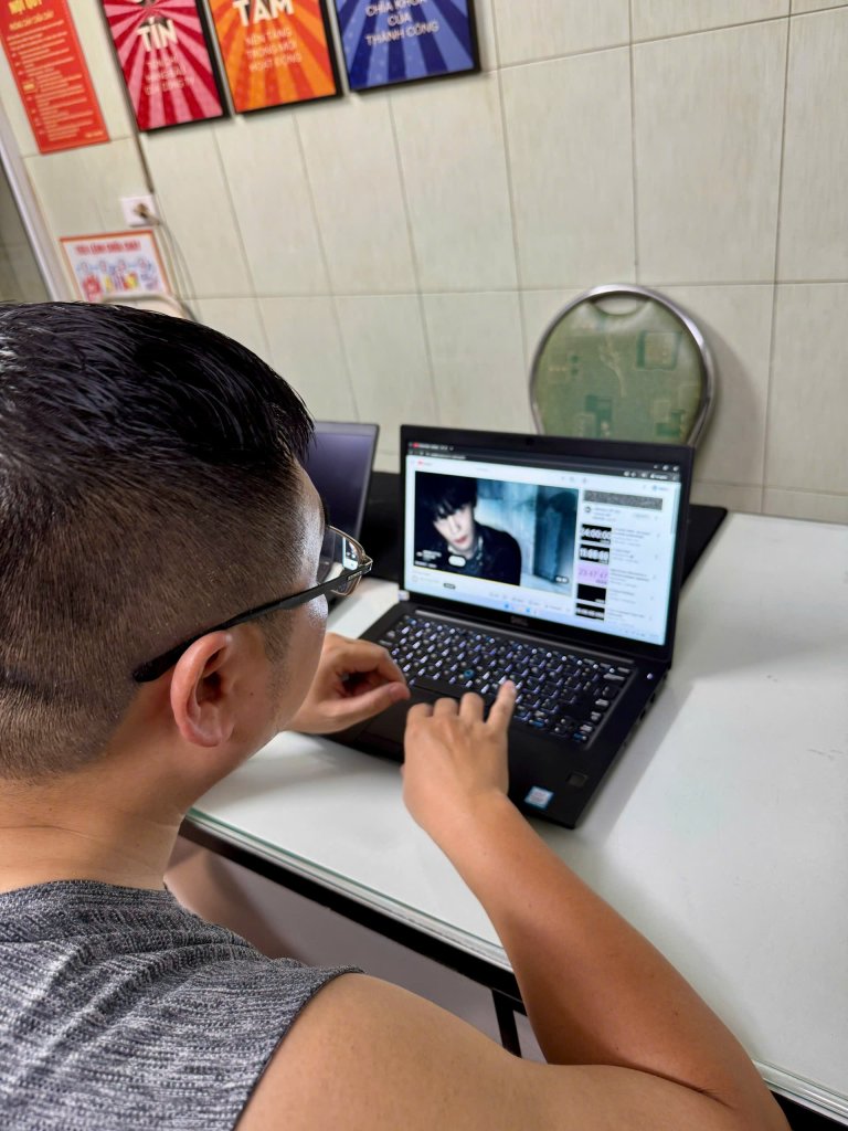 laptop-van-phong-dell-latitude-7490-cu-ha-noi.jpg