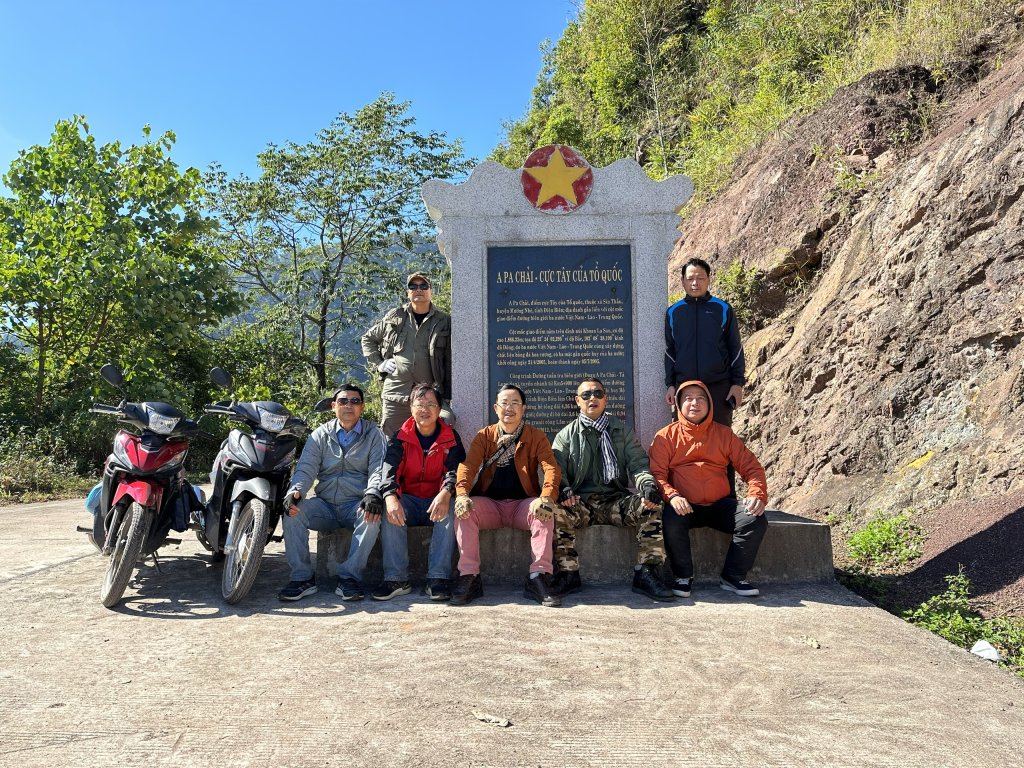 z3845777436482_d41c0612949089939dea310acb2b3463.jpg