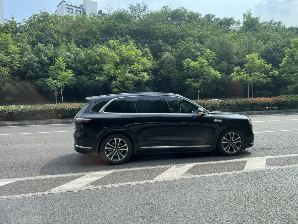 z7963275177888_86d7bd193501d503b1e141f6386c02d9.jpg