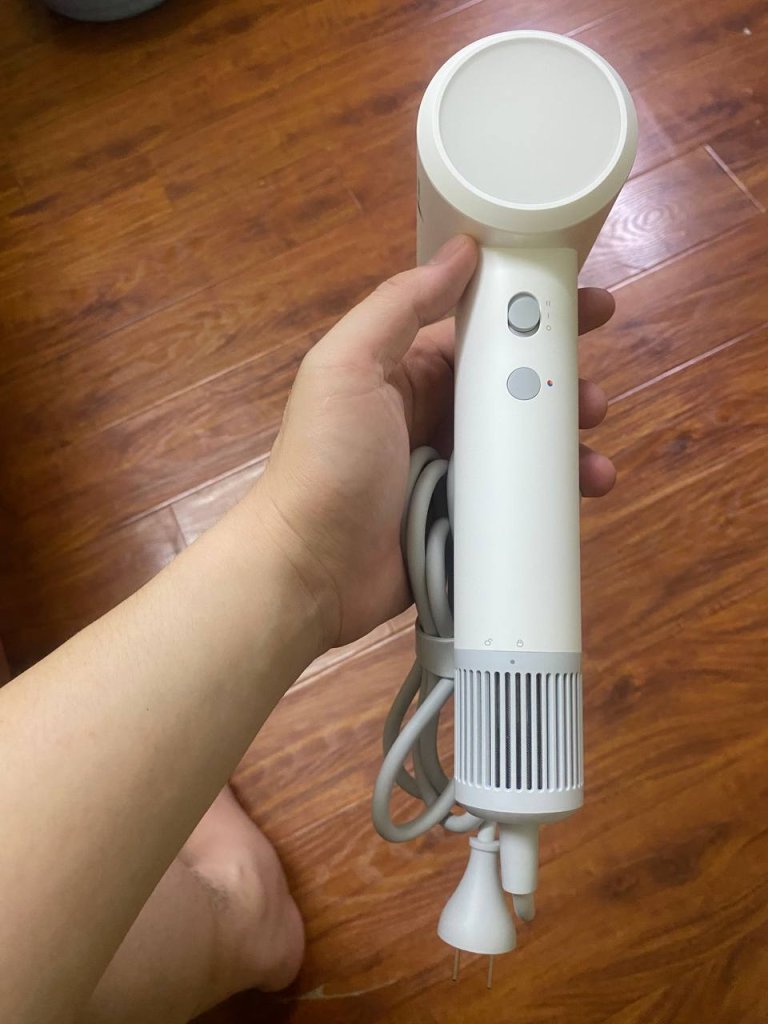 Xiaomi 501SE_White-Open.jpg
