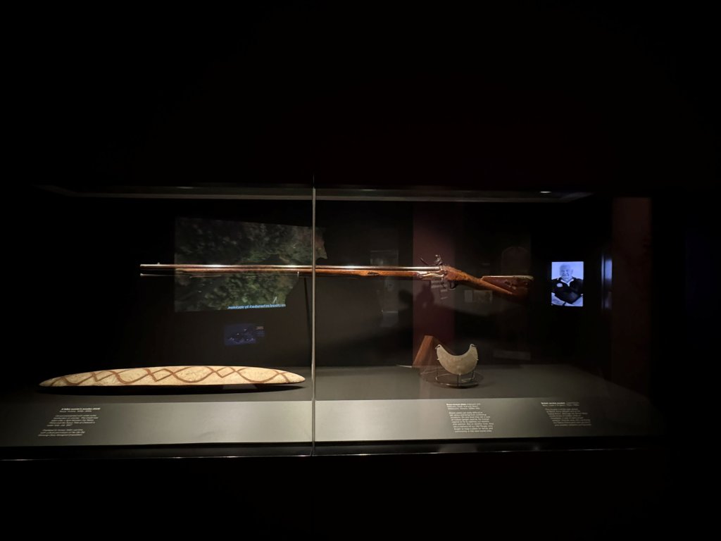 Melb Museum (súng 2).jpg