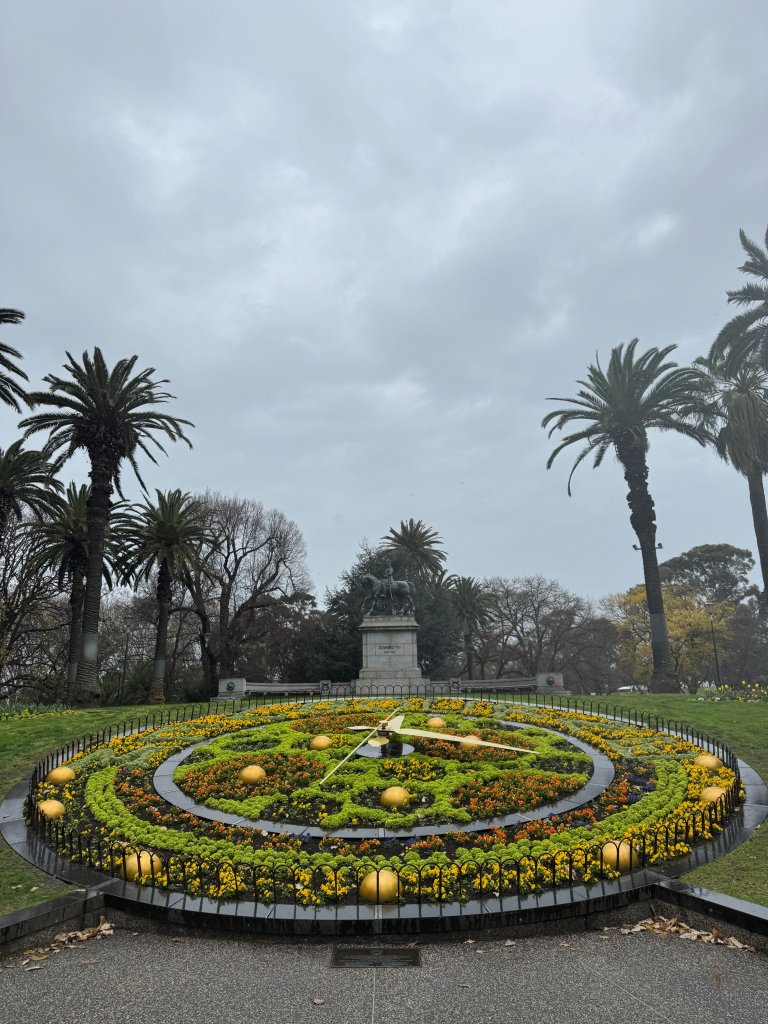 Edwward 8 garden.jpg