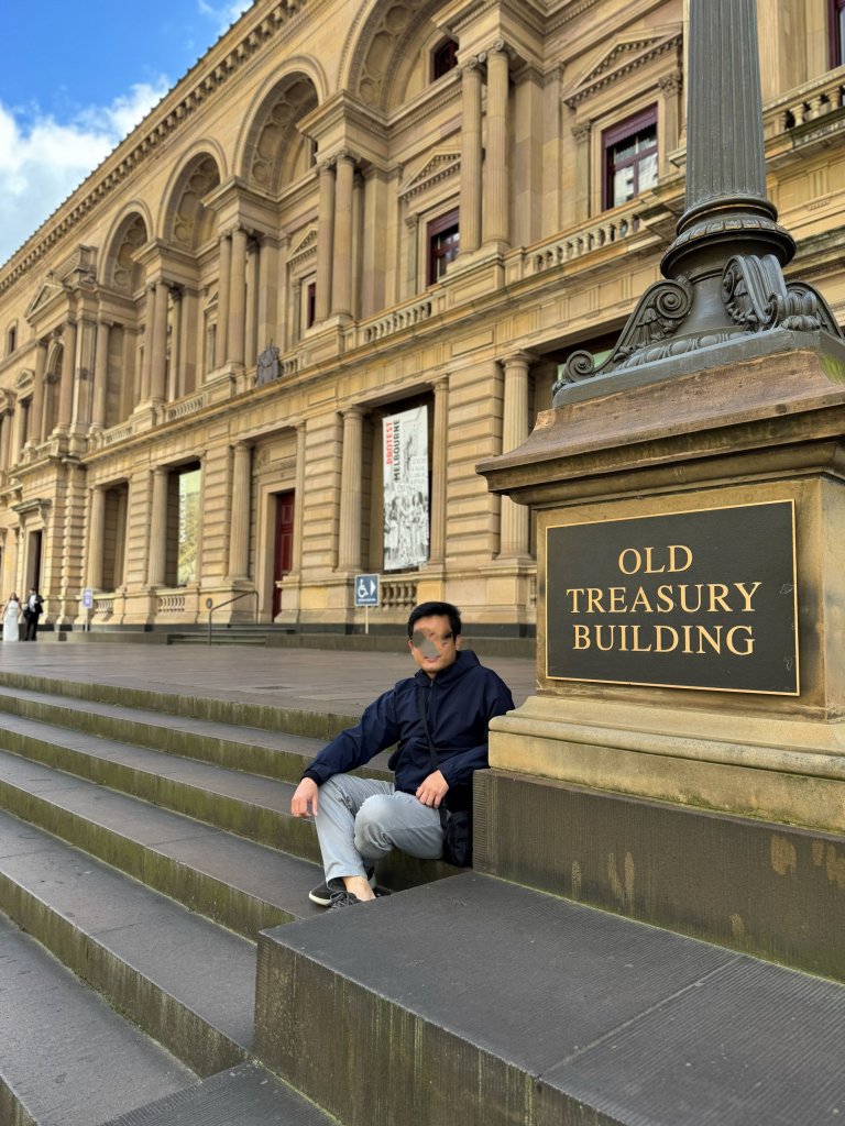 OlD tre bld.jpg