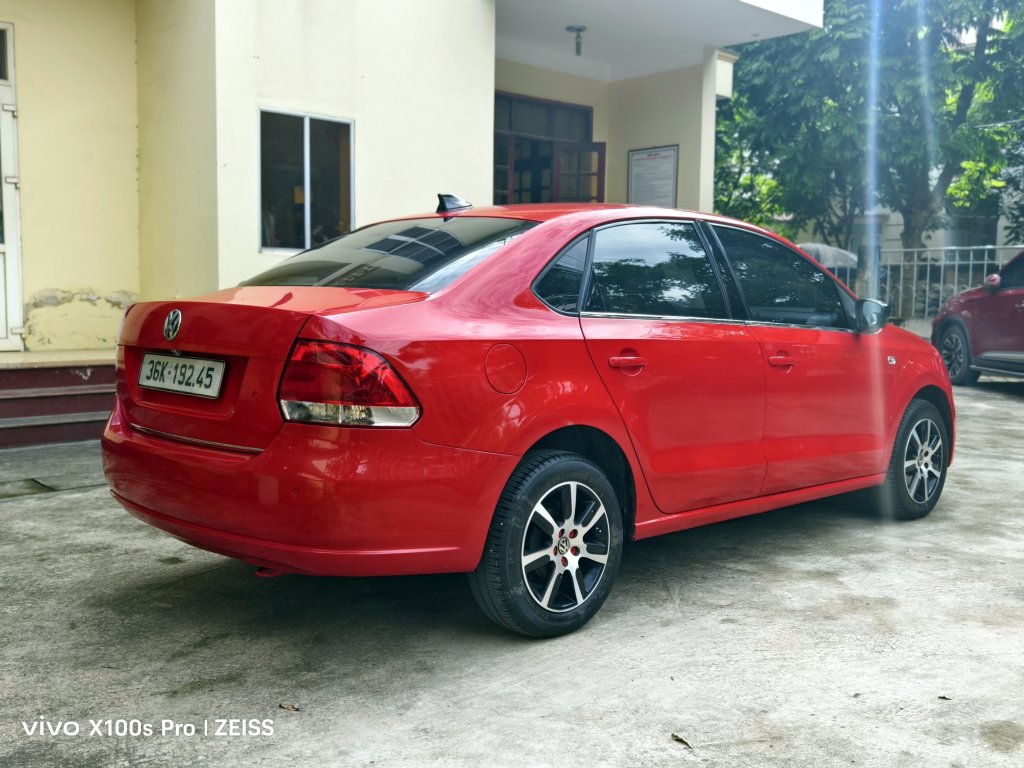 VW Polo (4).jpg