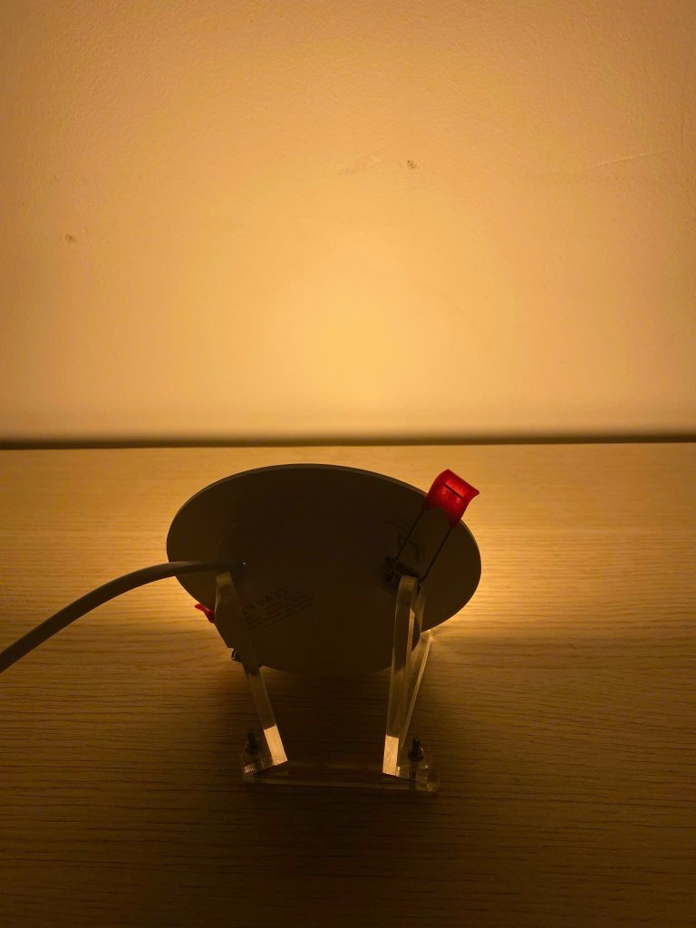 z7483536731332_40079332e33bdb626e56845897304e55.jpg