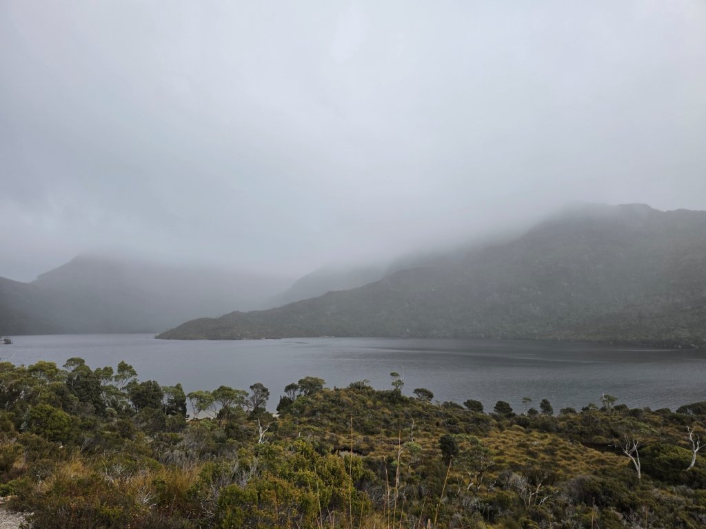 dove lake.jpg