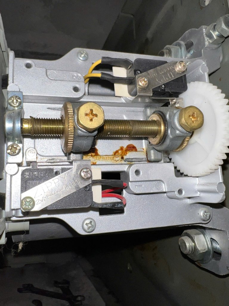 z7755535956981_57472ed8db01ca995c31948cf5246f58.jpg