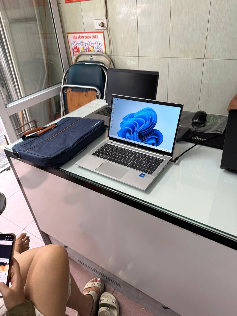 hp-elitebook-830-g8-cu-gia-re-ha-noi.jpg