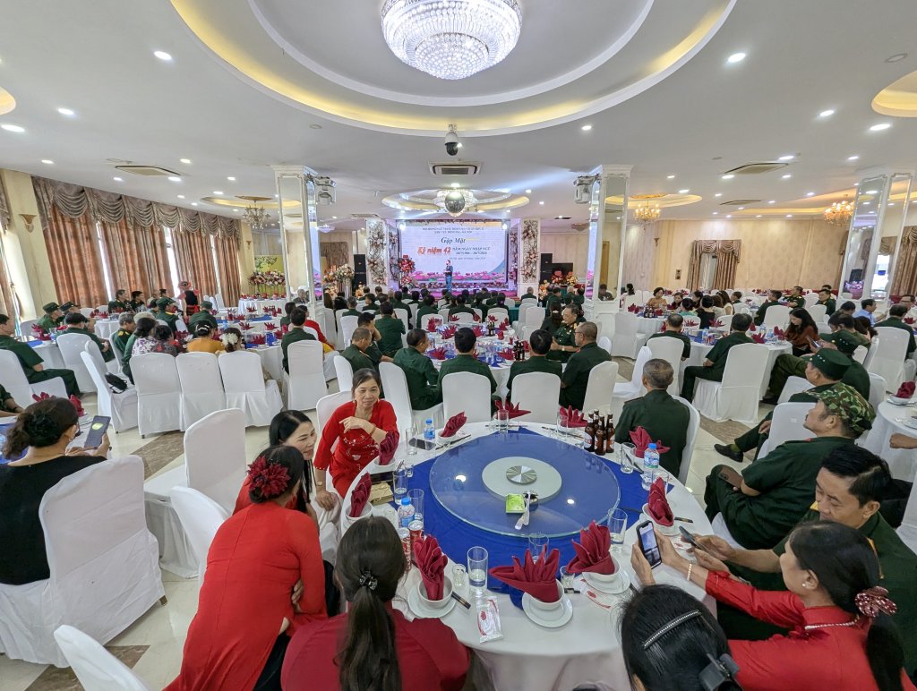 PXL_20260719_022736146.RAW-01.COVER.jpg