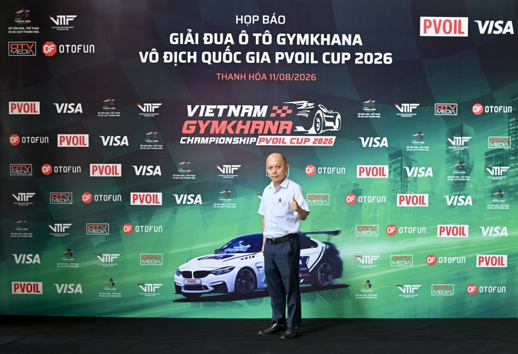 4FIN_2430.jpg