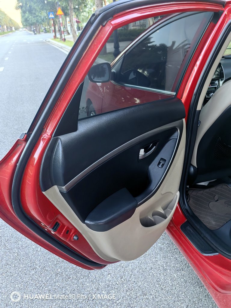Hyundai i30 2012 (13).jpg