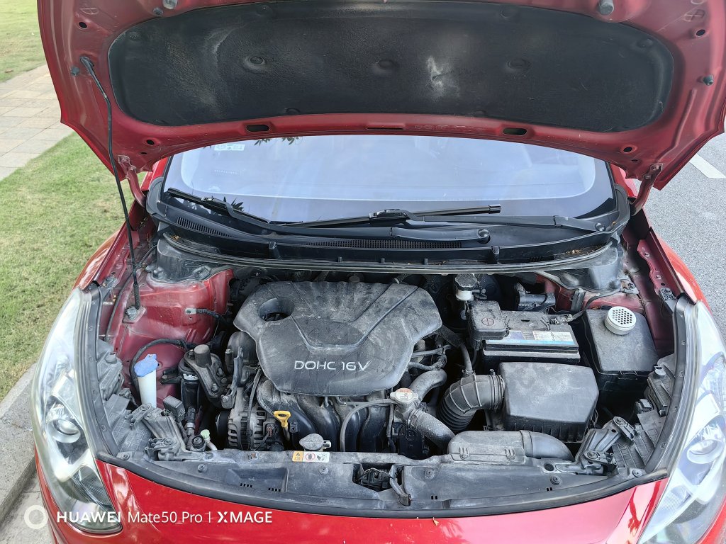 Hyundai i30 2012 (15).jpg